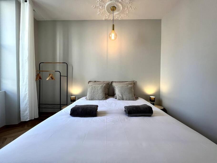 Le Bellifontain - 4 Pers - 2 Br Apartment ฟงแตนโบล ภายนอก รูปภาพ